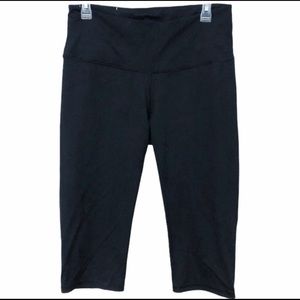 Victoria’s Secret Sport Knockout Crop Leggings L